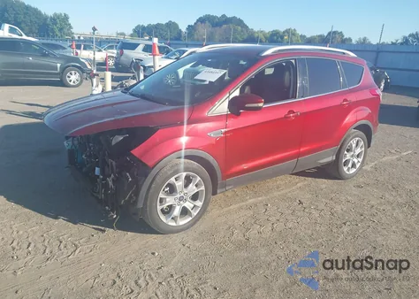 2015 Ford Escape Titanium из США, поврежденный, VIN 1FMCU0J98FUC20403